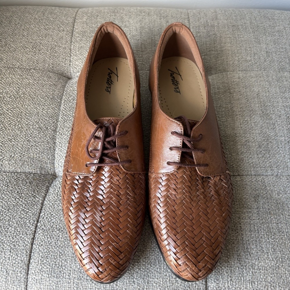 Trotters Lila Basket Woven Brown Leather Shoes Flat Oxfords Lace-Up Sz10,5